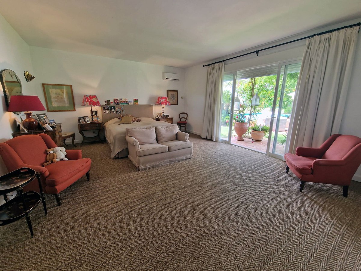 5 Bedroom Villa in Benahavís - Foto 7