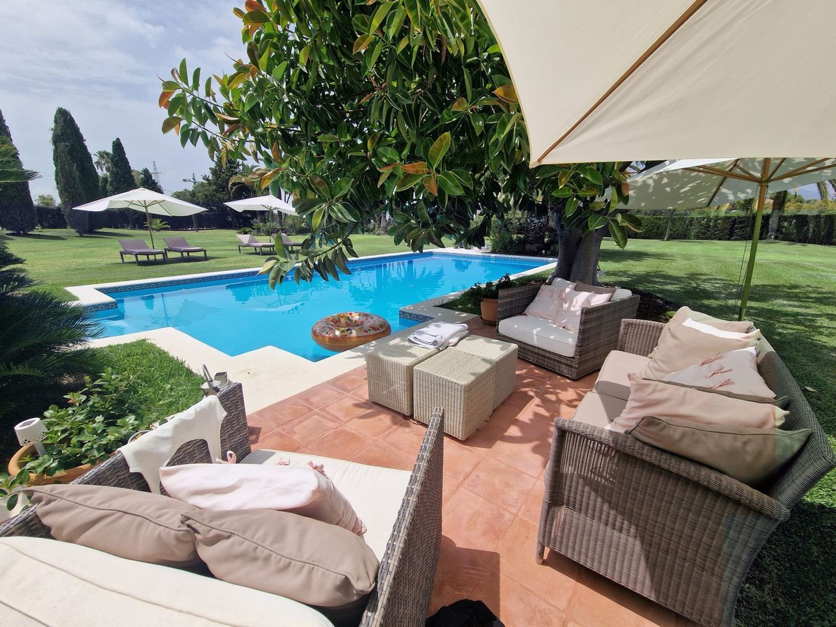 5 Bedroom Villa in Benahavís - Foto 16