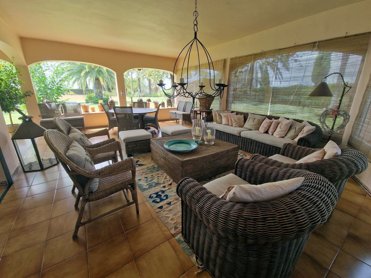 5 Bedroom Villa in Benahavís - Foto 12