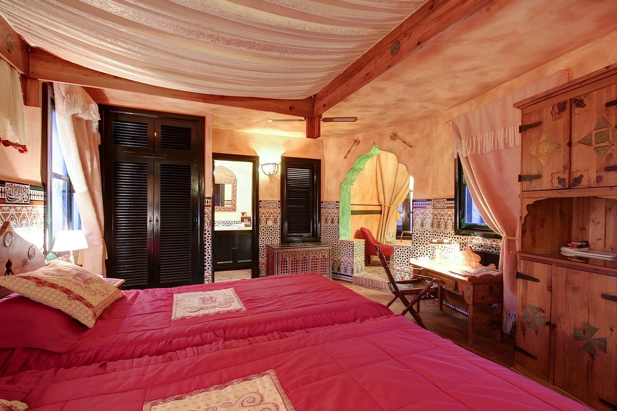 9 Bedroom Villa in Benahavís - Foto 5
