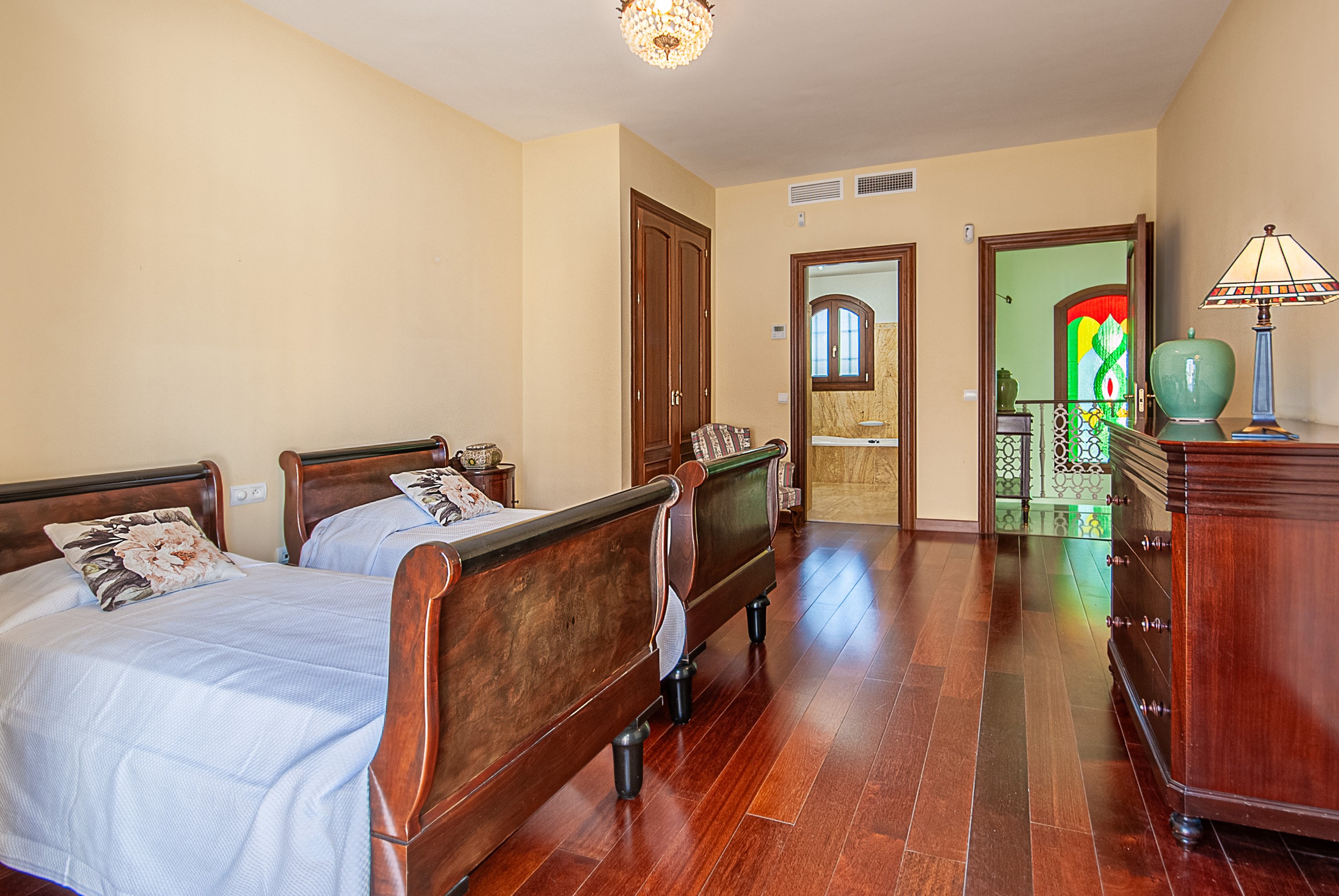 4 Bedroom Villa in Fuengirola - Photo 28