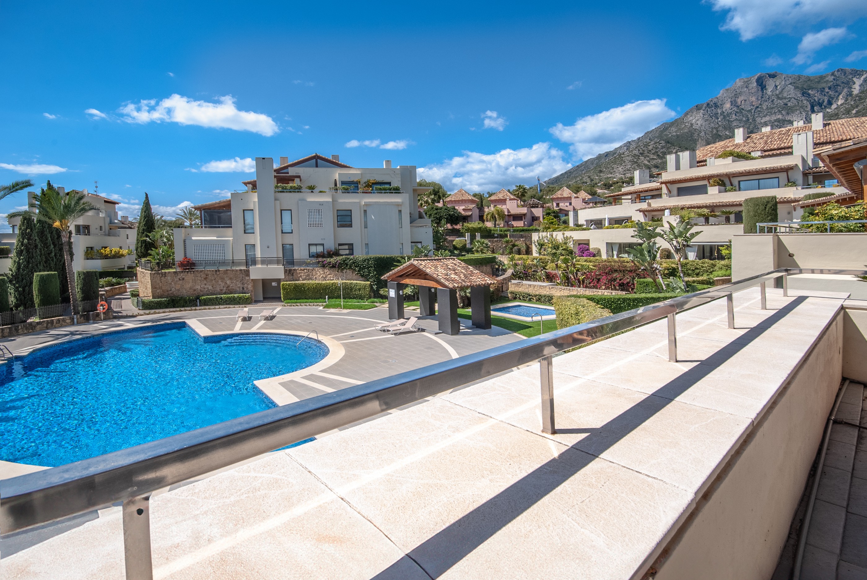 4 Bedroom Villa in Marbella - Foto 24