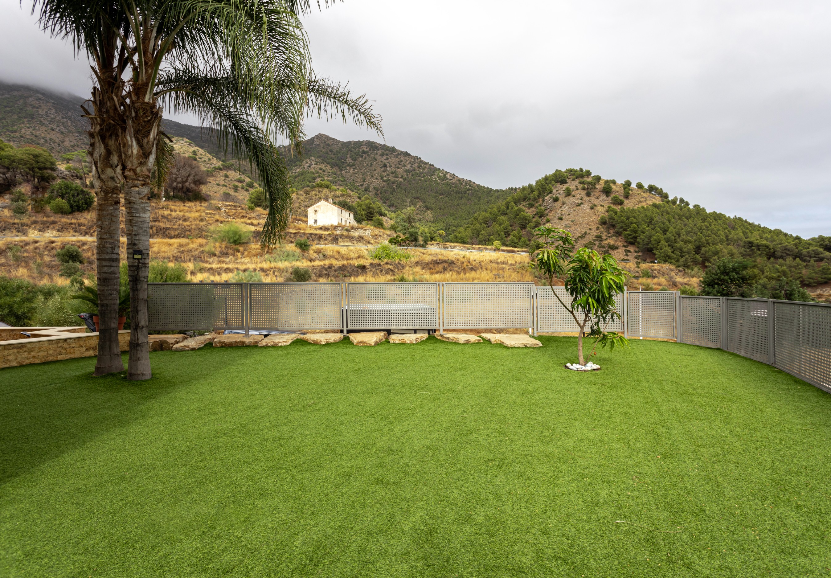 4 Bedroom Villa in Mijas - Photo 8