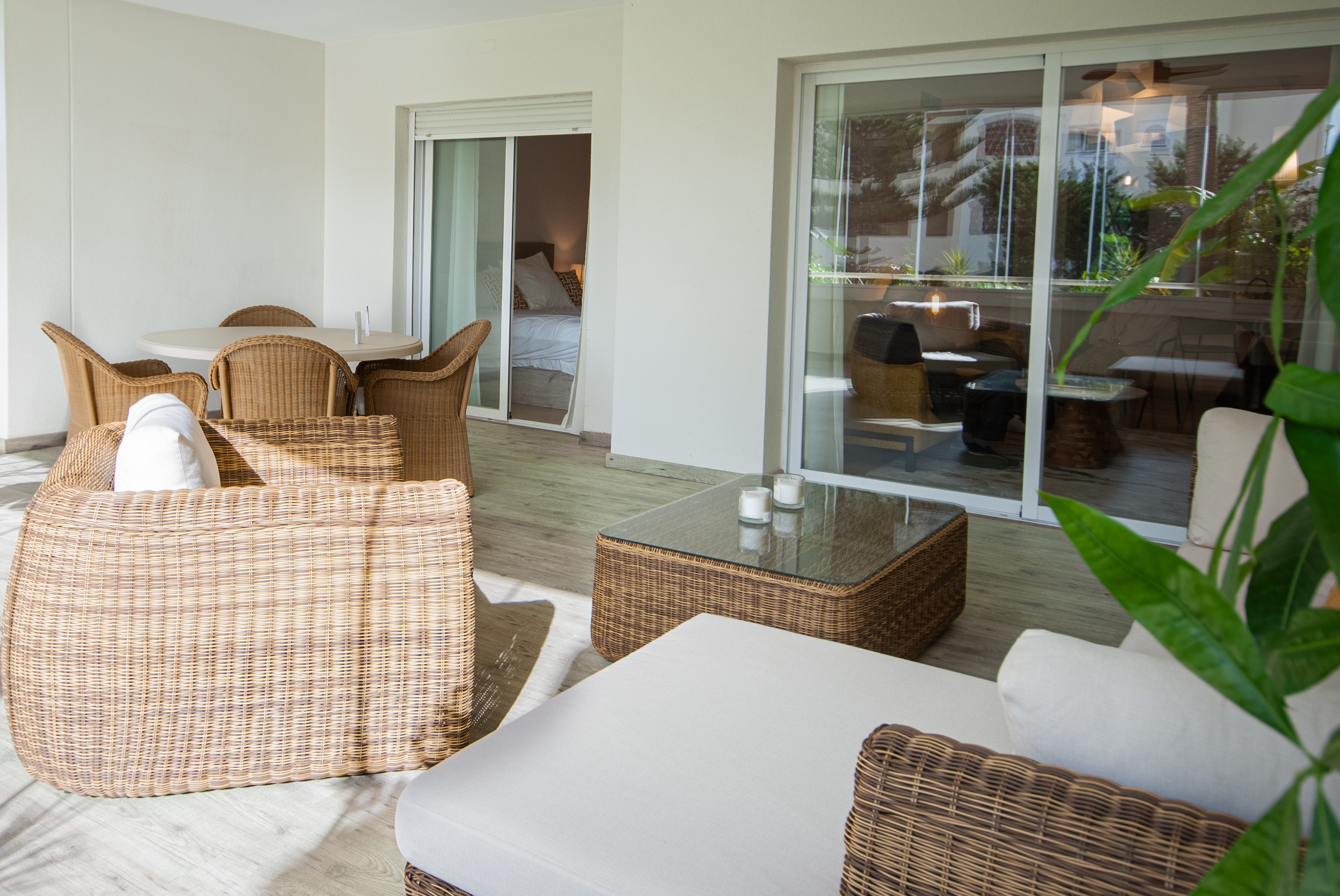 2 Bedroom Apartment in Marbella - Photo 5