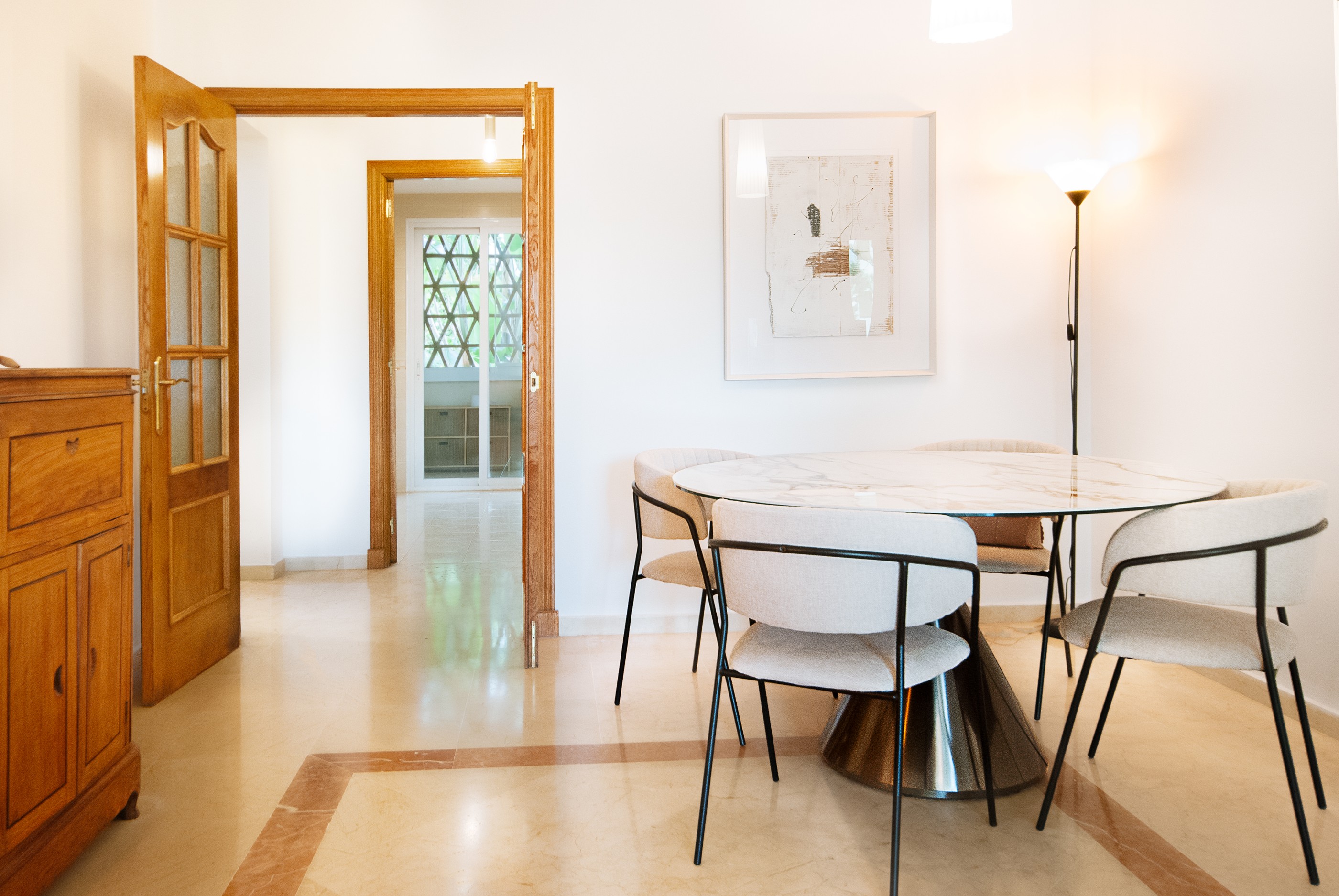 2 Bedroom Apartment in Marbella - Photo 8