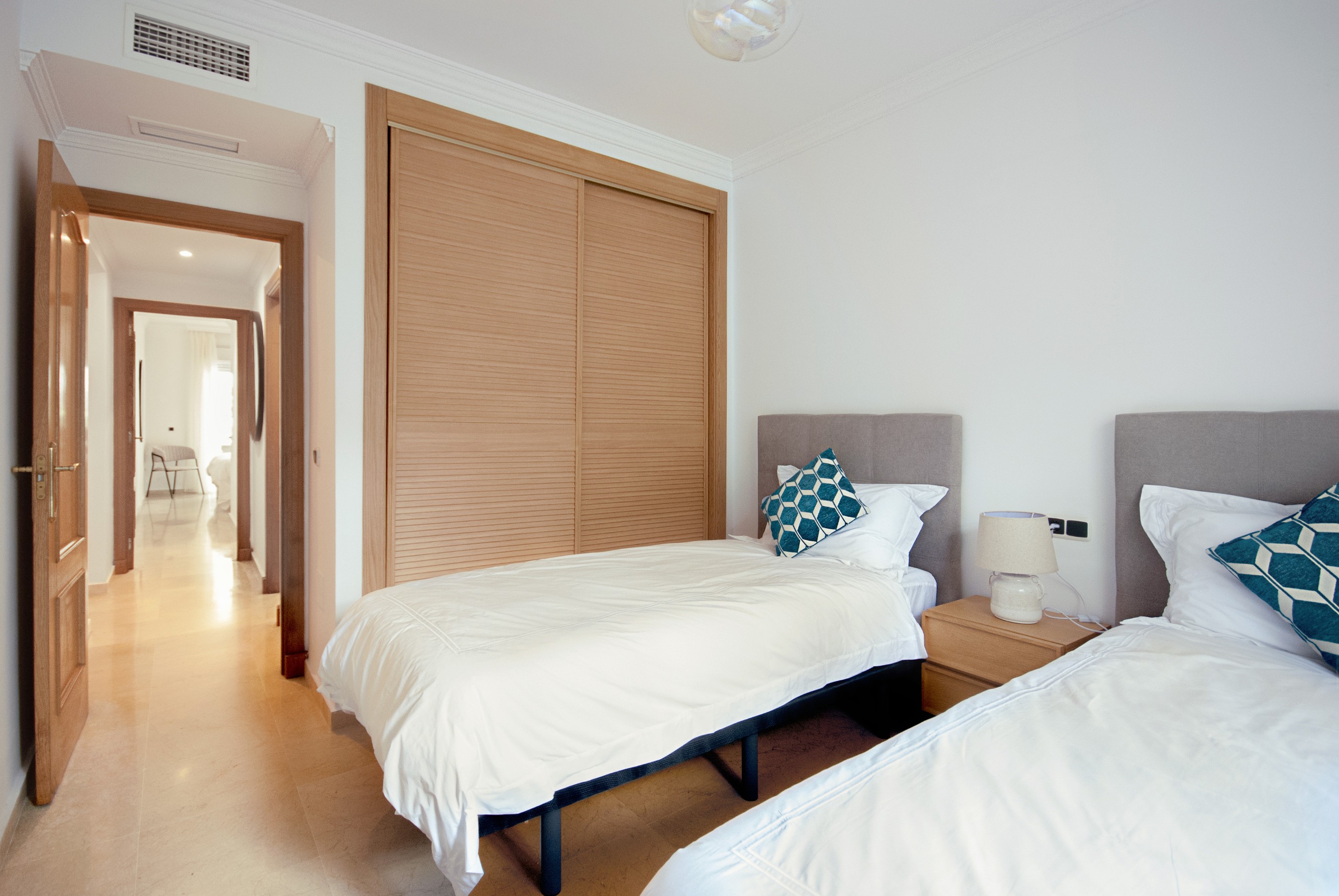2 Bedroom Apartment in Marbella - Photo 17
