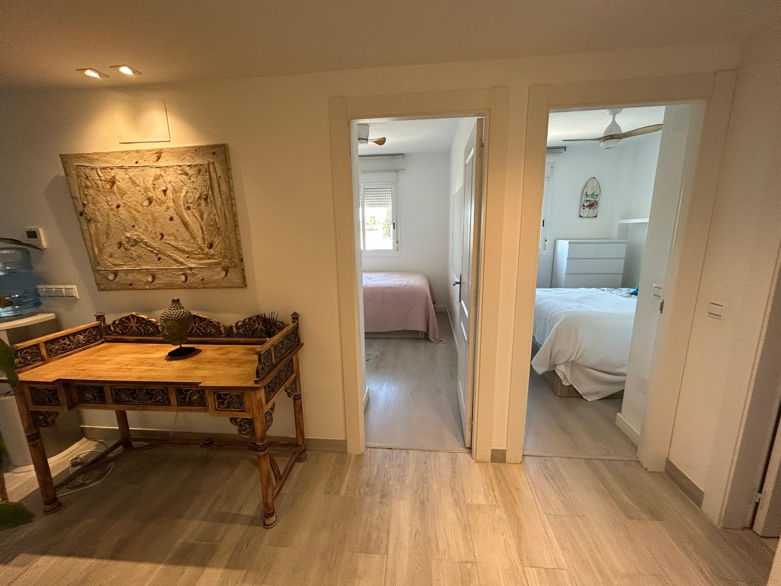 Piso de 3 dormitorios con piscina en Málaga – Foto 3