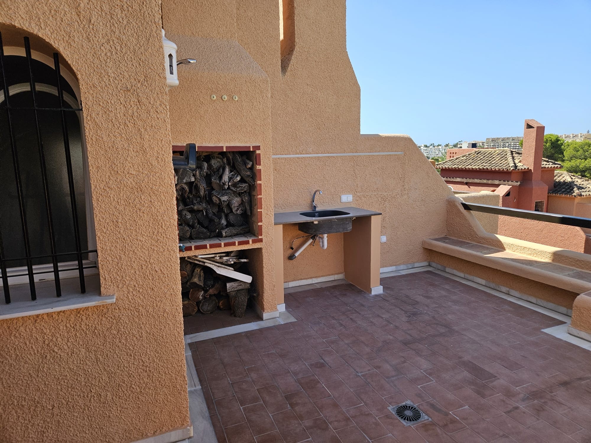 3 Bedroom Townhouse in Marbella - Photo 6
