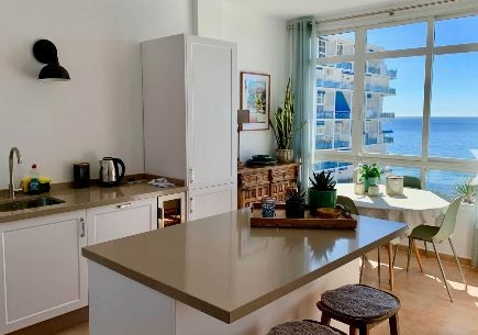 2 Bedroom Apartment in Marbella - Photo 4