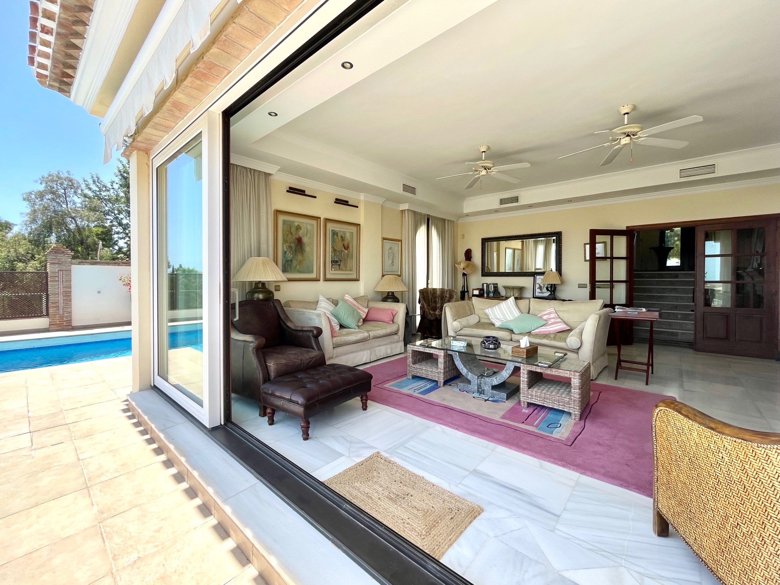 6 Bedroom Villa in Mijas - Photo 4