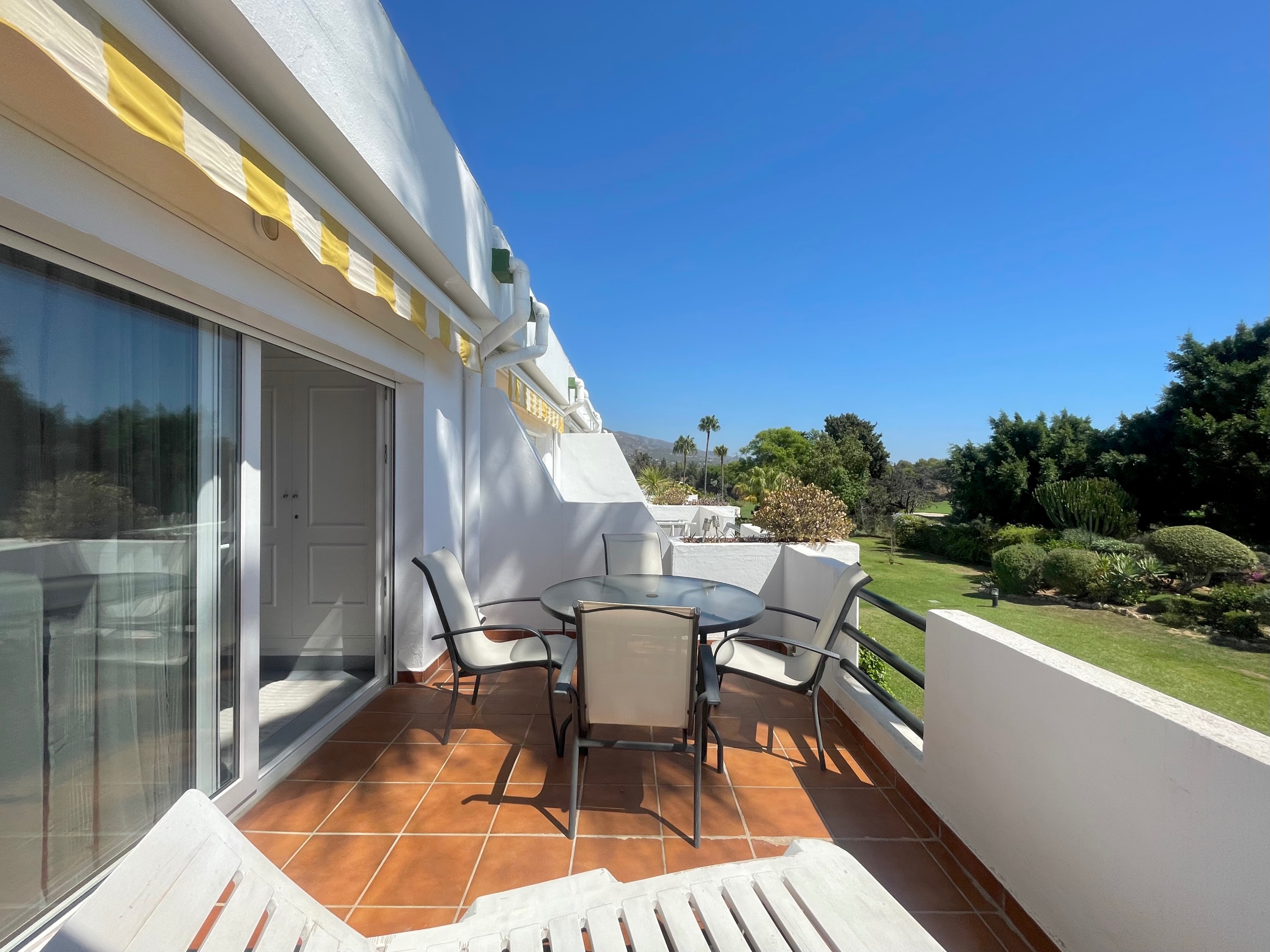 Moradia com 2 quartos com piscina em Málaga, Espanha – Foto 2