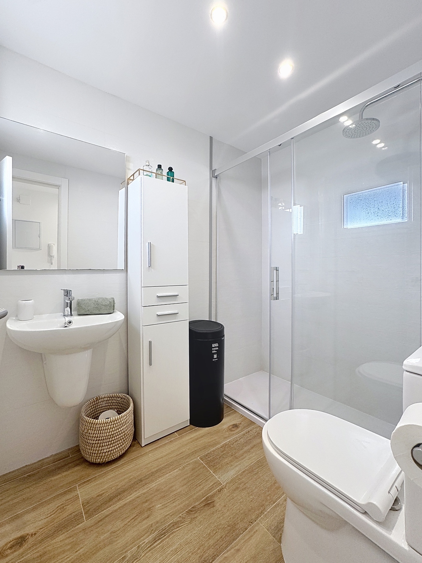2 Bedroom Apartment in Casares - Photo 9