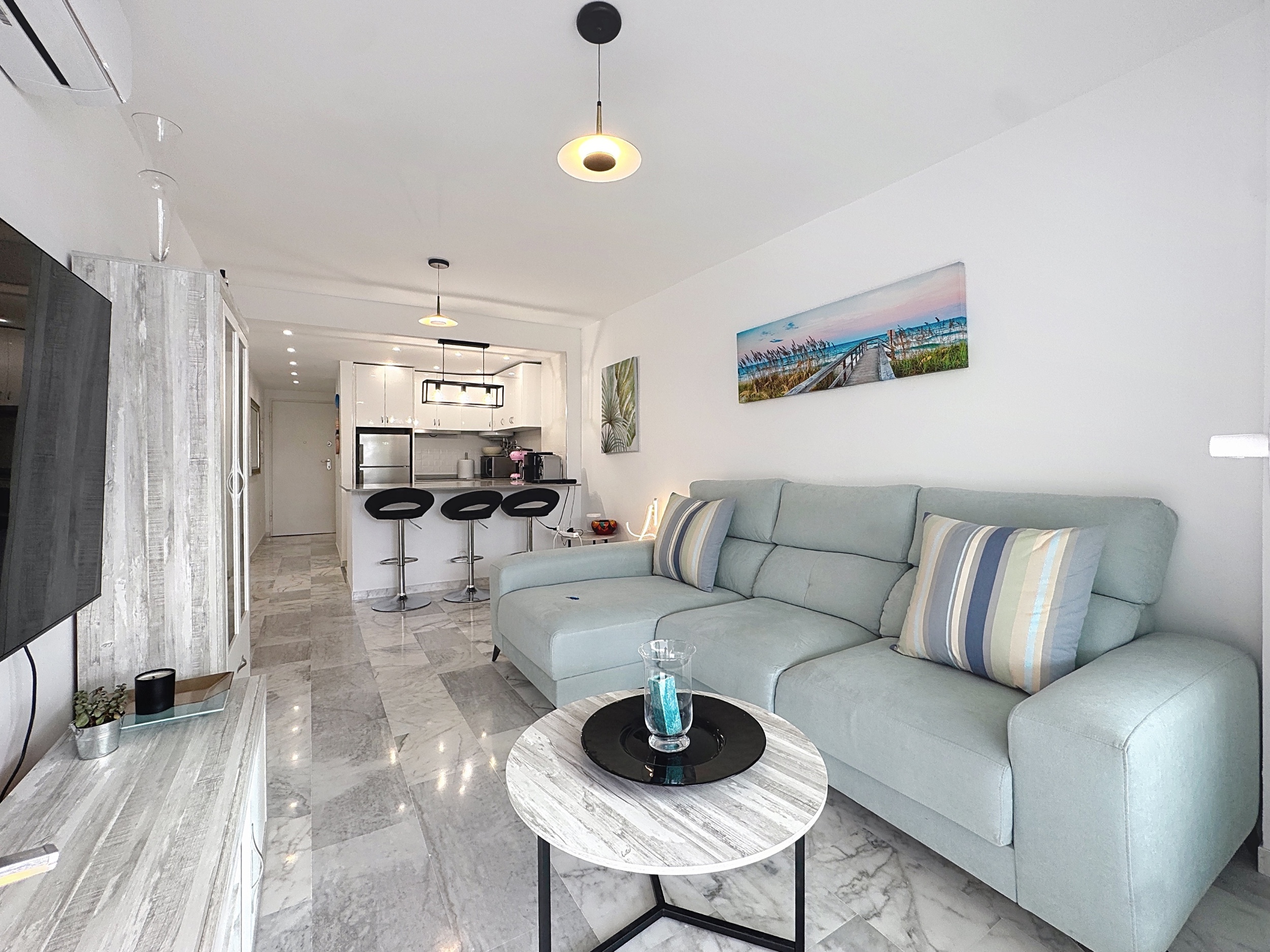 2 Bedroom Apartment in Casares - Photo 17