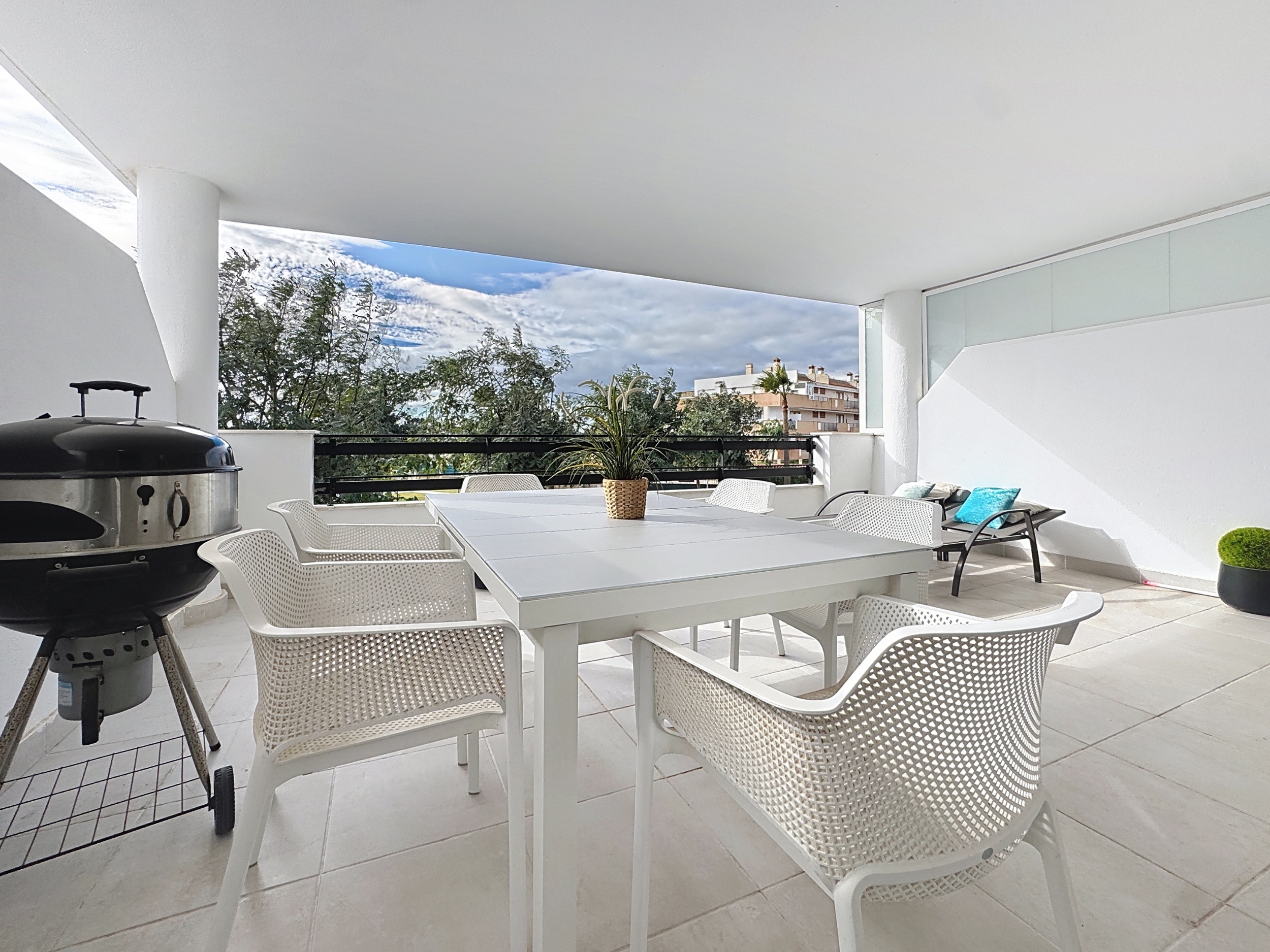 2 Bedroom Apartment in Casares - Photo 25