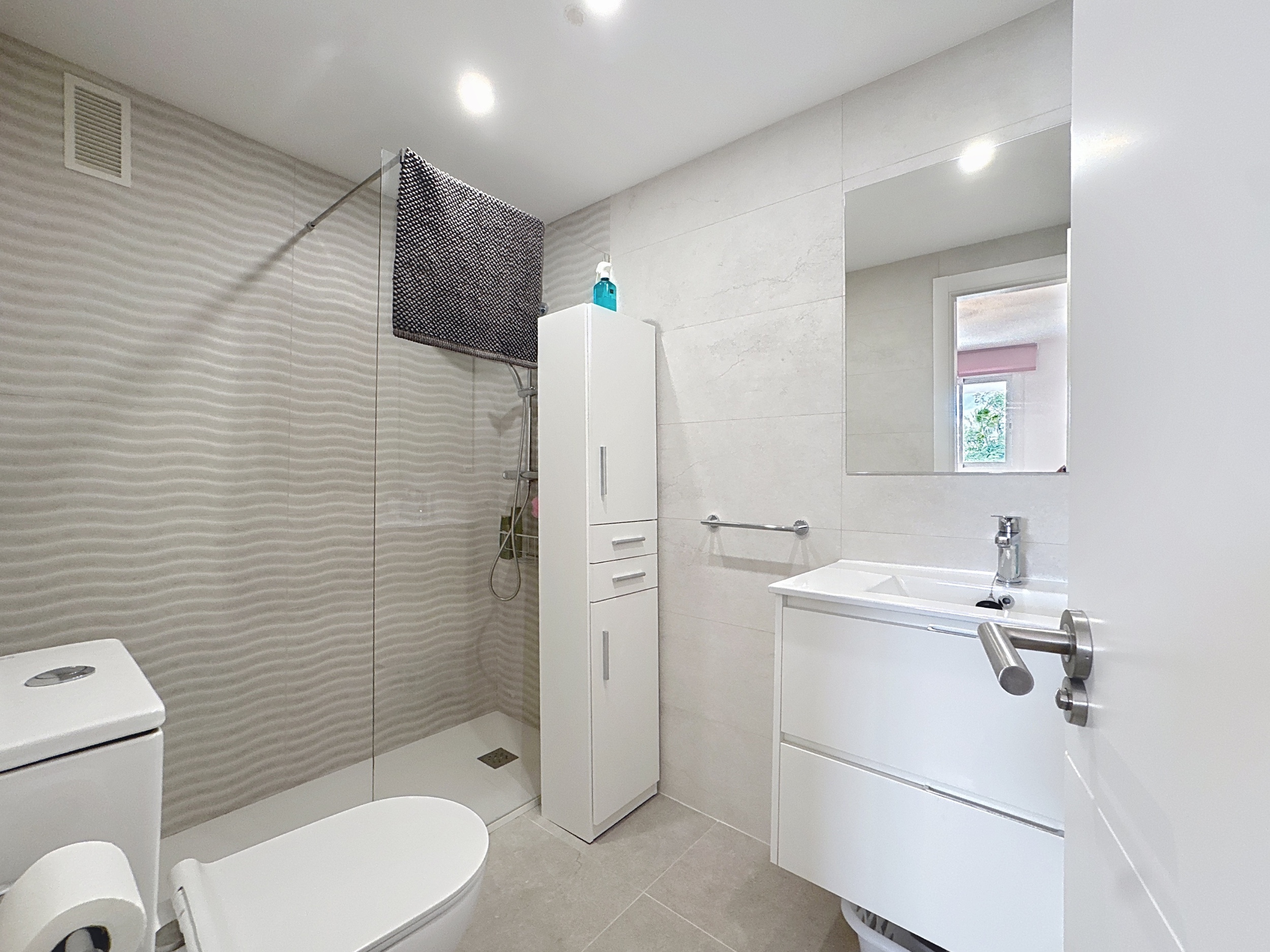 2 Bedroom Apartment in Casares - Photo 28