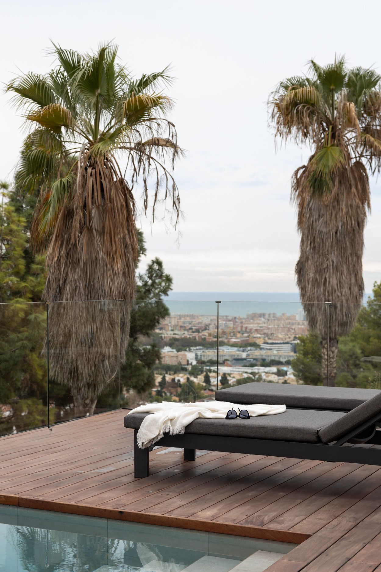 4 Bedroom Villa in Málaga - Photo 32