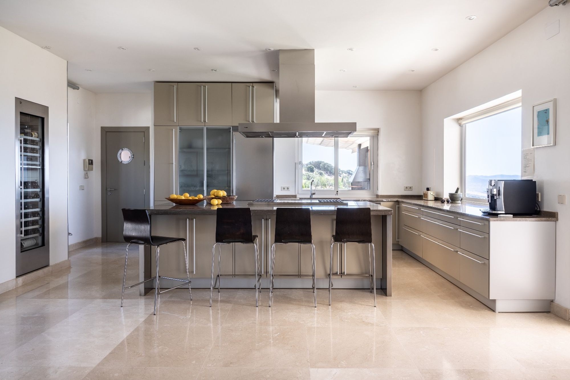 5 Bedroom Villa in Antequera - Photo 4