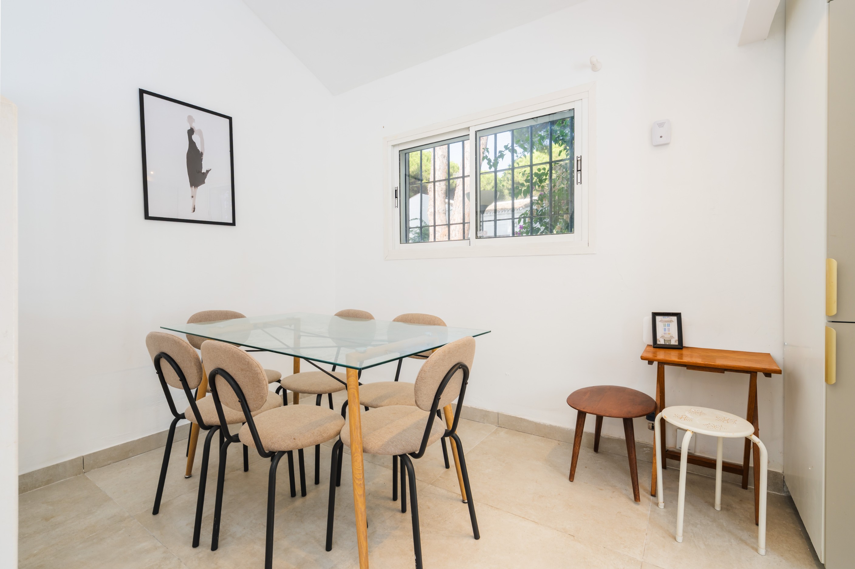 4 Bedroom Townhouse in Estepona - Photo 11