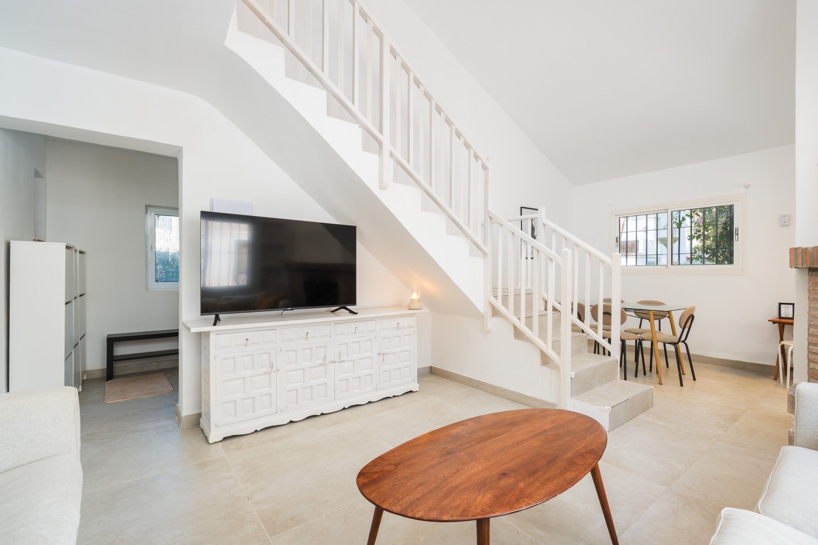 4 Bedroom Townhouse in Estepona - Photo 9