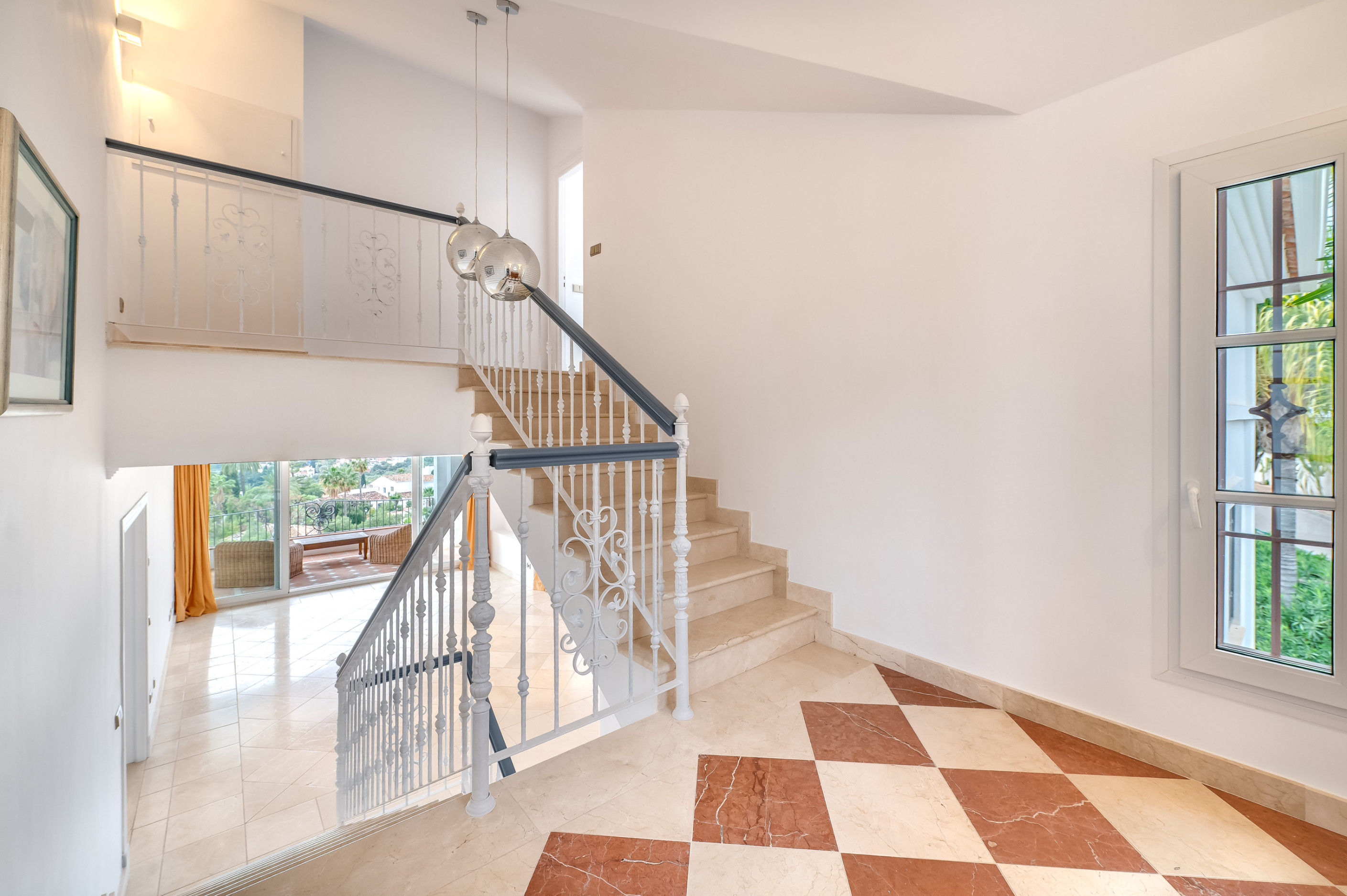 4 Bedroom Villa in Marbella - Photo 17