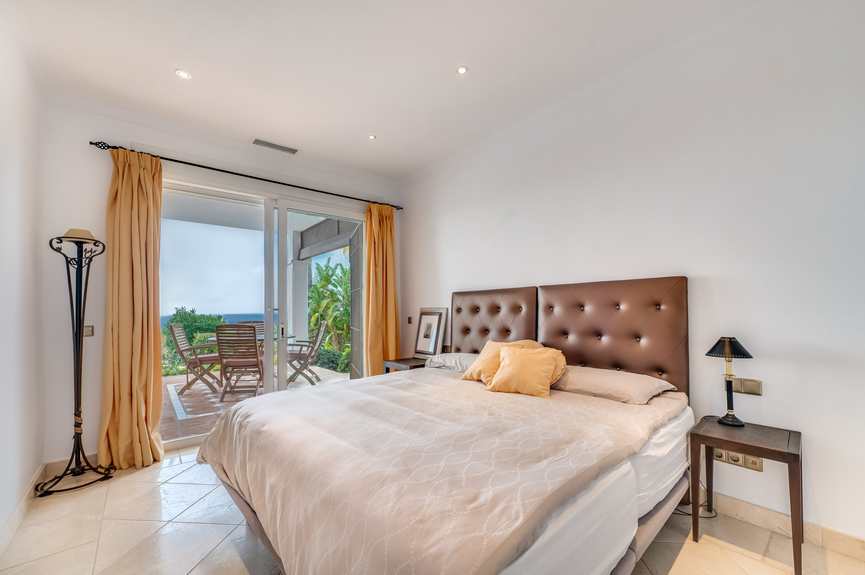 4 Bedroom Villa in Marbella - Photo 22