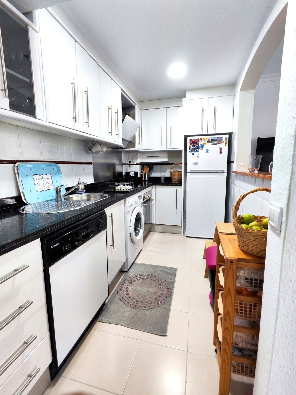 3 Bedroom Townhouse in Benalmádena - Photo 8