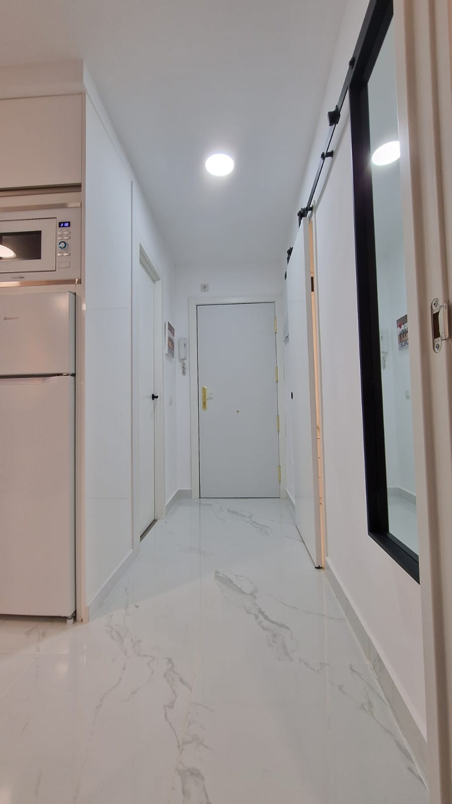 2 Bedroom Apartment in Fuengirola - Foto 26
