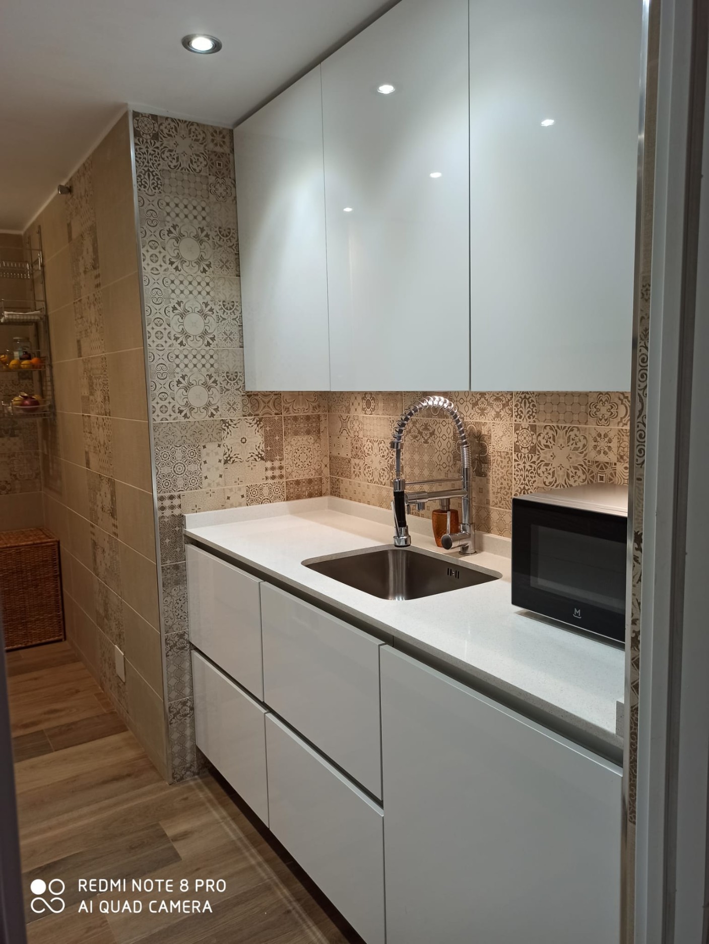 2 Bedroom Apartment in Benalmádena - Photo 9