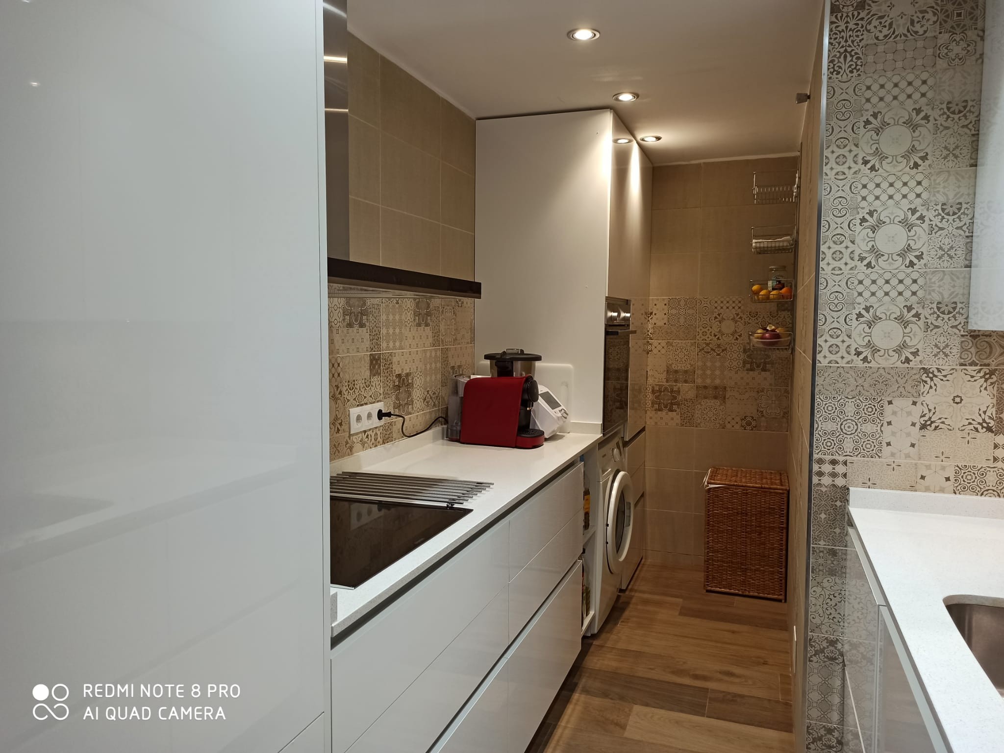 2 Bedroom Apartment in Benalmádena - Photo 8