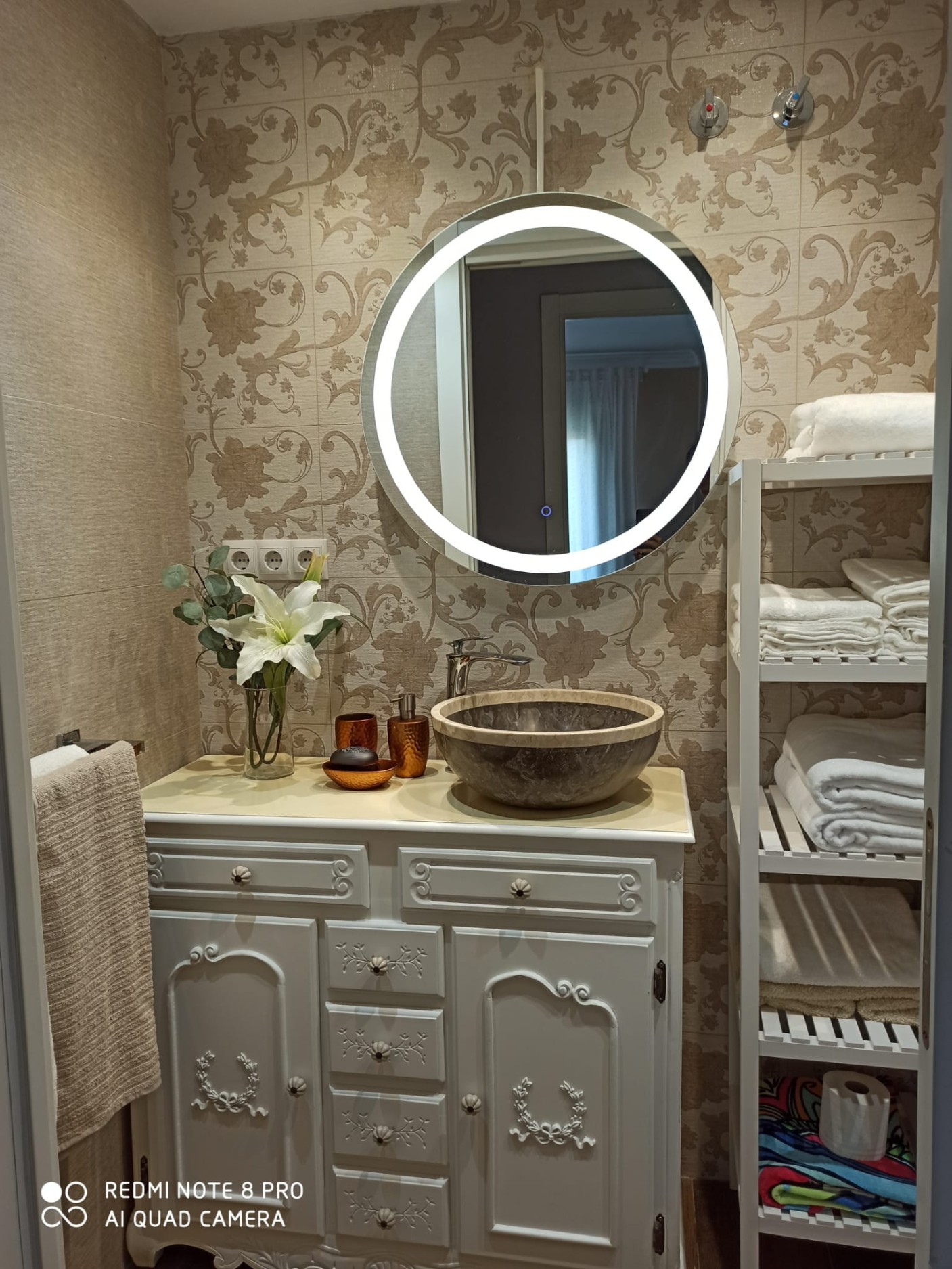 2 Bedroom Apartment in Benalmádena - Photo 18