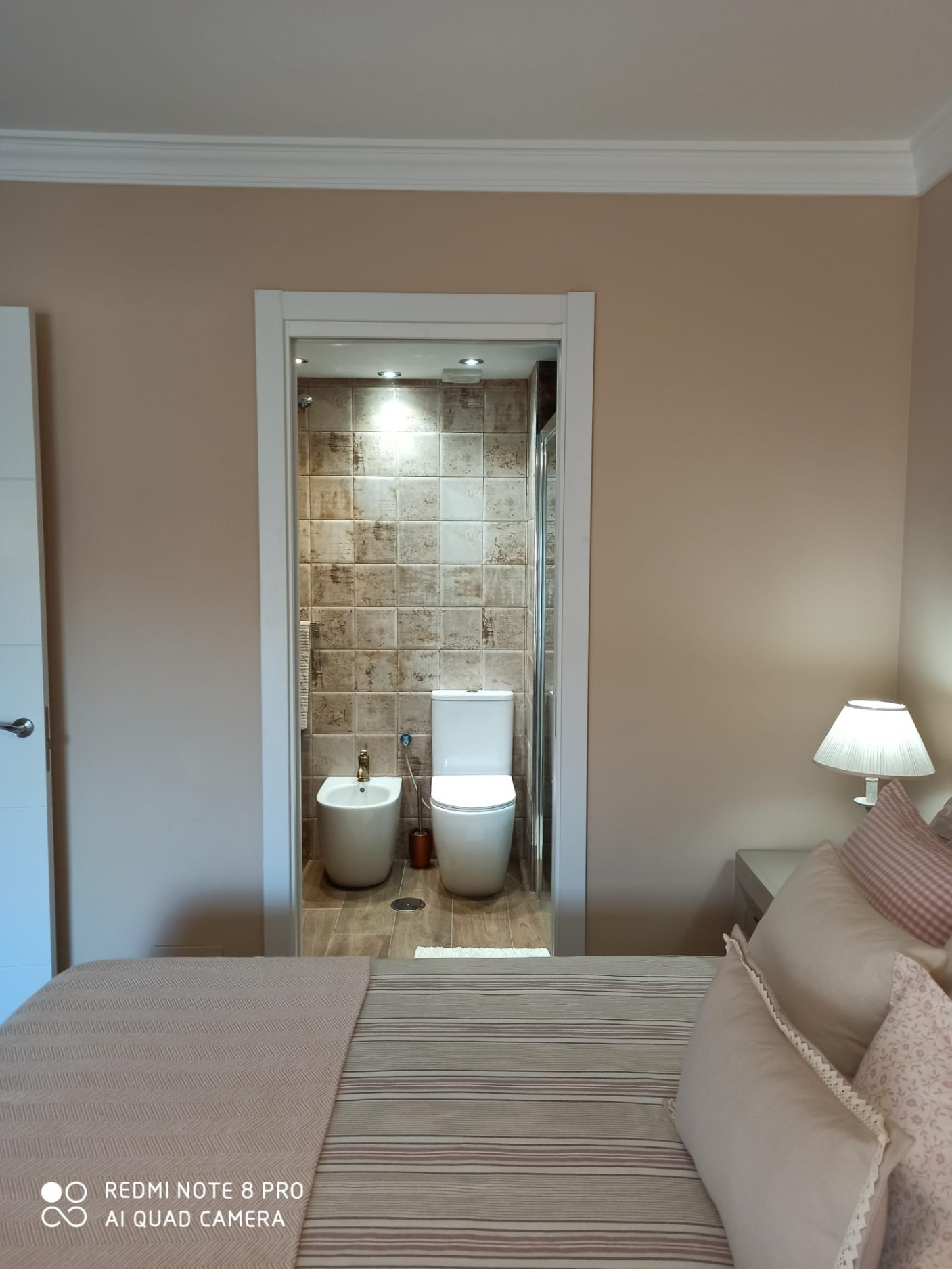 2 Bedroom Apartment in Benalmádena - Photo 17