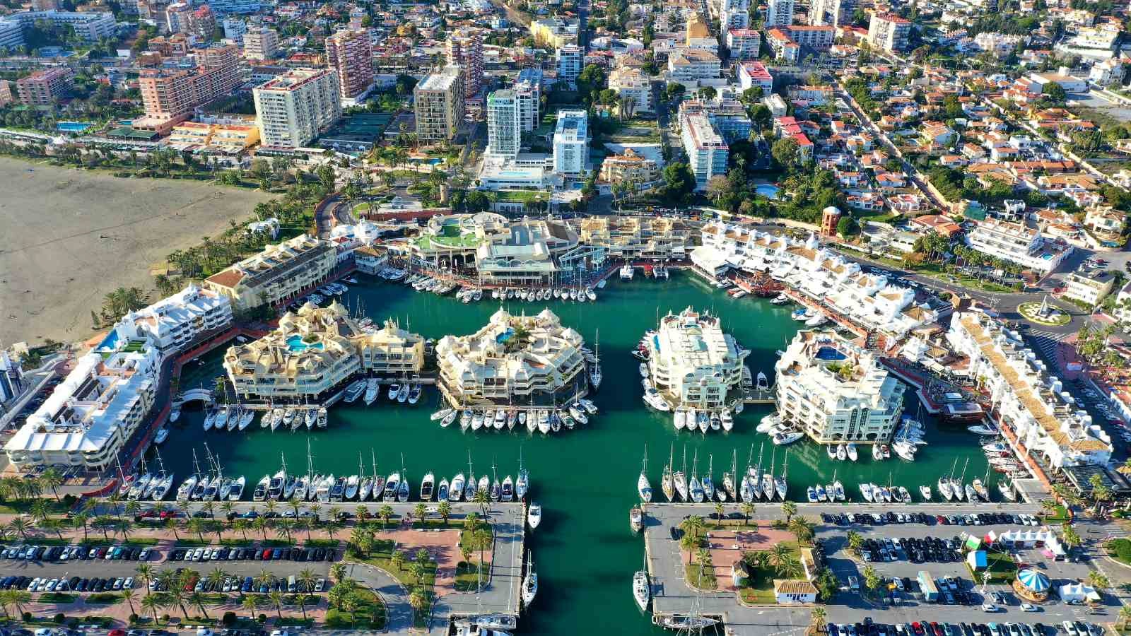 Apartment in Puerto Marina