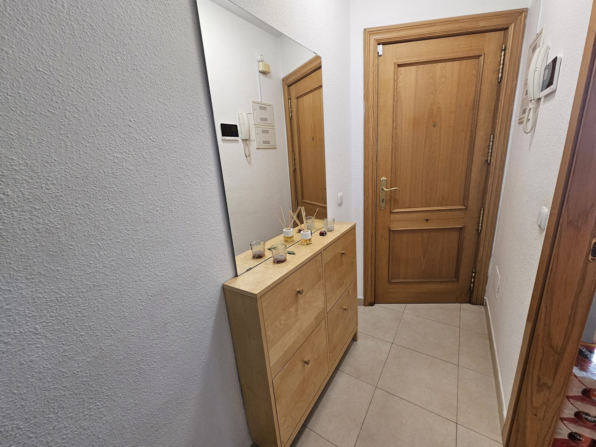2 Bedroom Apartment in Torremolinos - Photo 7