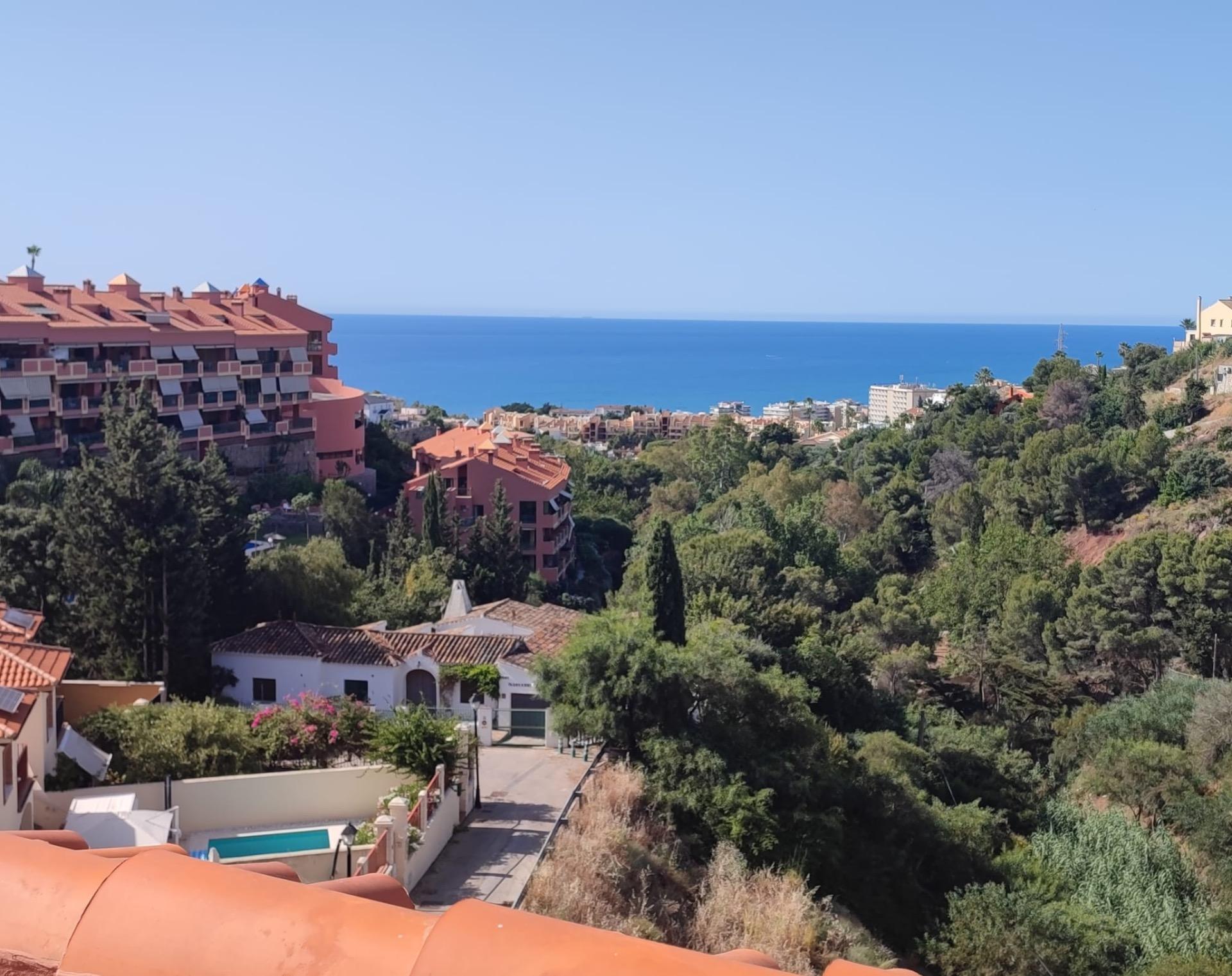 4 Bedroom Townhouse in Fuengirola - Photo 15