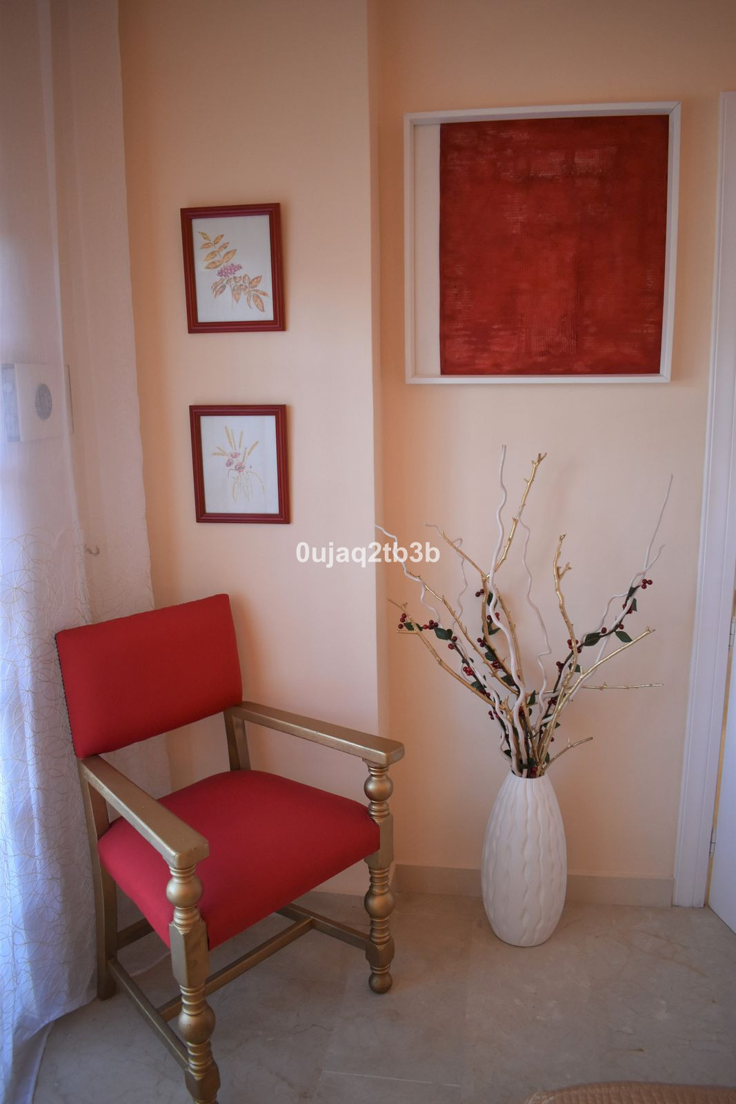 2 Bedroom Townhouse in Marbella - Photo 27