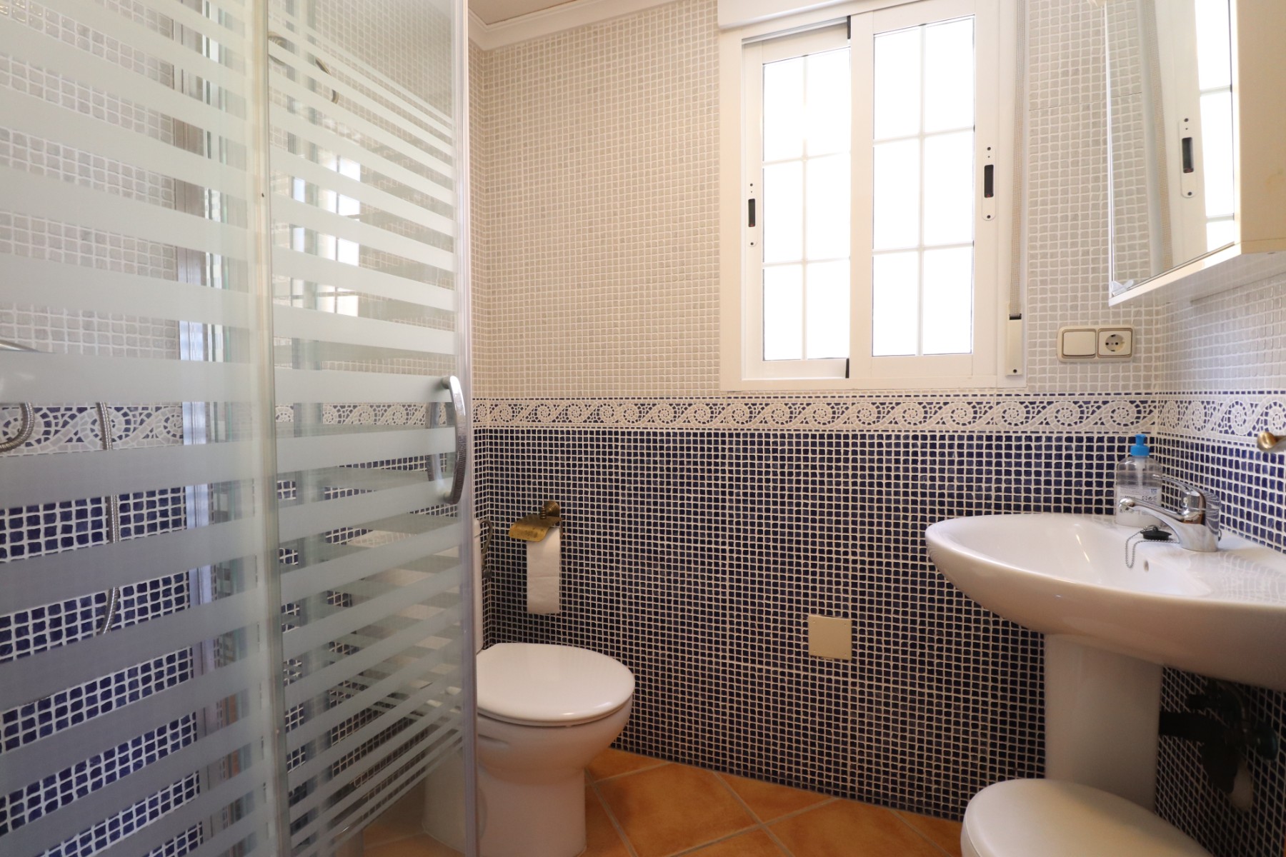 Moradia com 5 quartos com piscina em Alicante, Espanha – Foto 16
