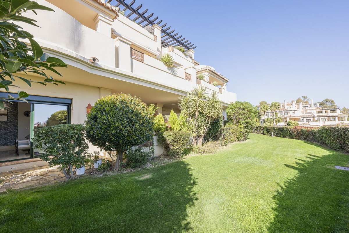 3 Bedroom Apartment in Benahavís - Foto 42