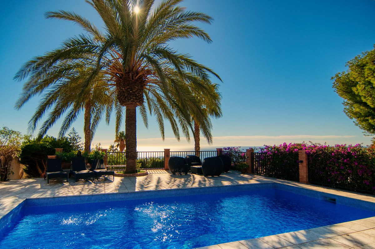 4 Bedroom Villa in Benalmádena - Foto 2