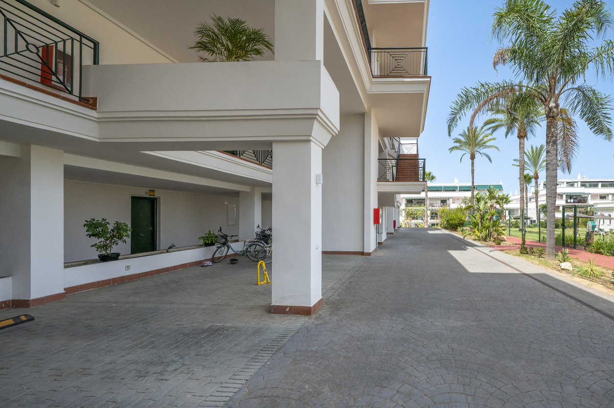 2 Bedroom Apartment in Marbella - Foto 19