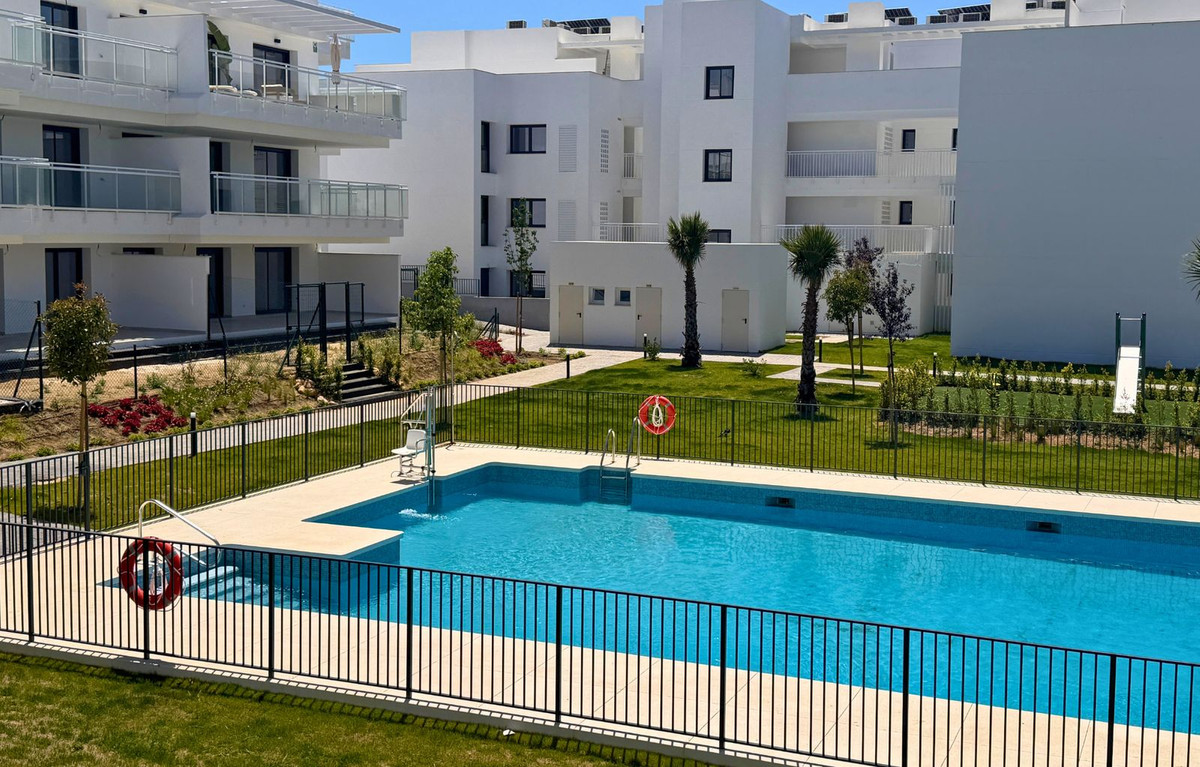 2 Bedroom Penthouse in Mijas - Photo 35