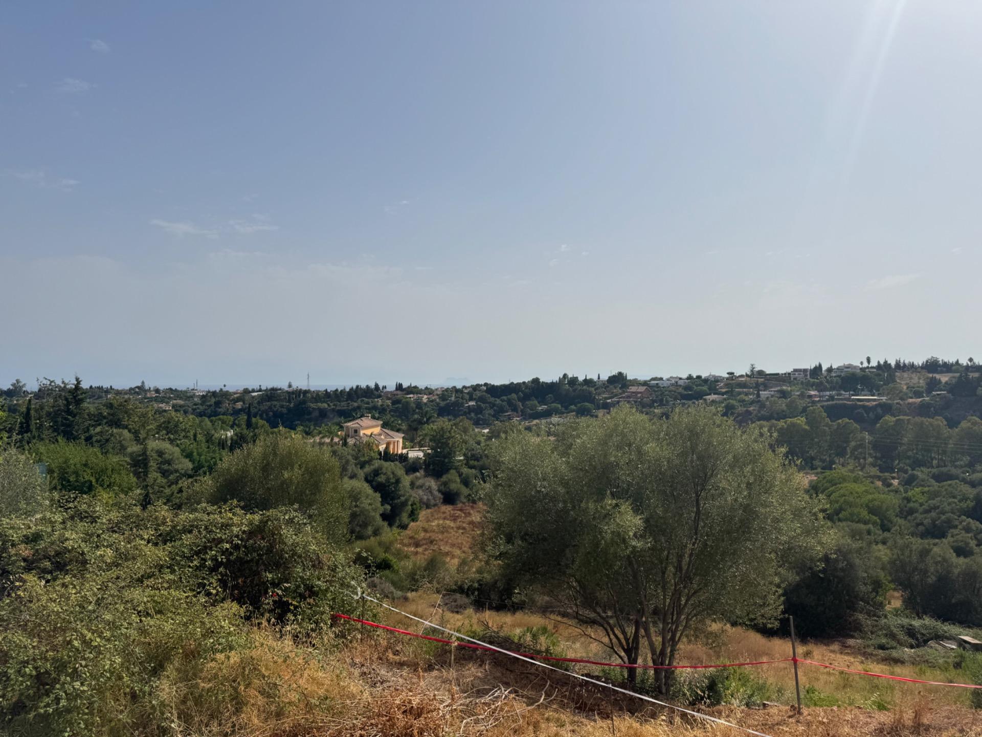4 Bedroom Villa in Estepona - Photo 8