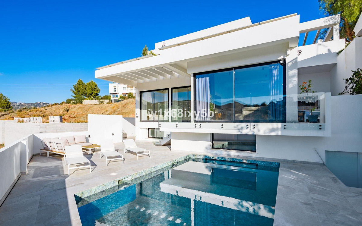 5 Bedroom Villa in Benahavís - Фото 3