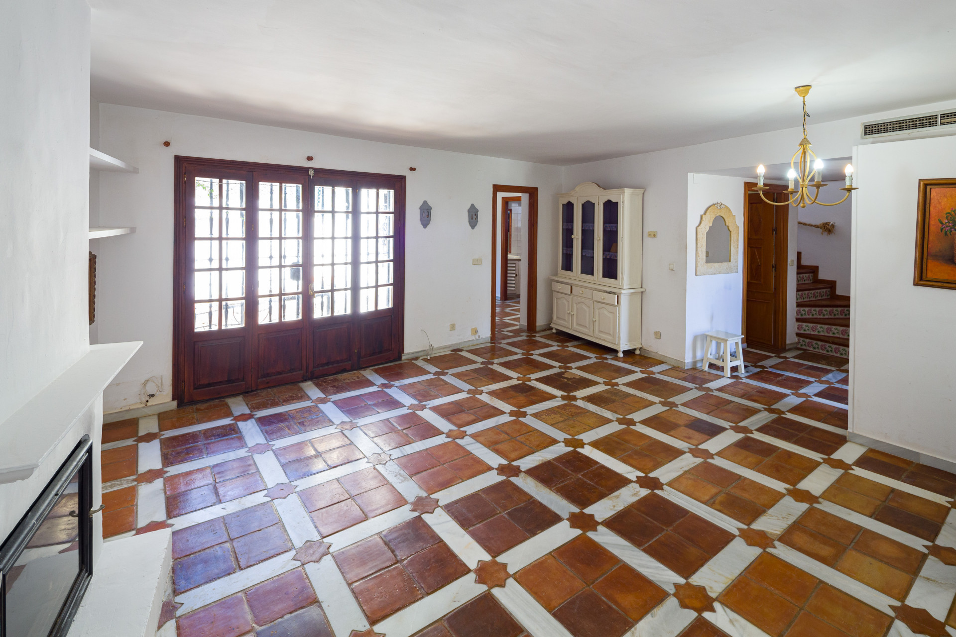3 Bedroom Townhouse in San Pedro de Alcántara - Photo 2