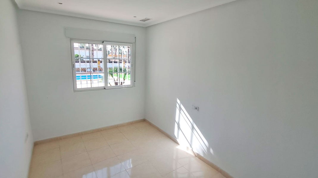 Moradia com 3 quartos com piscina em Alicante, Espanha – Foto 15
