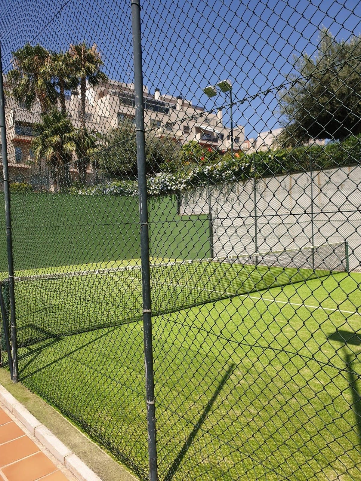 2 Bedroom Apartment in Torremolinos - Photo 13