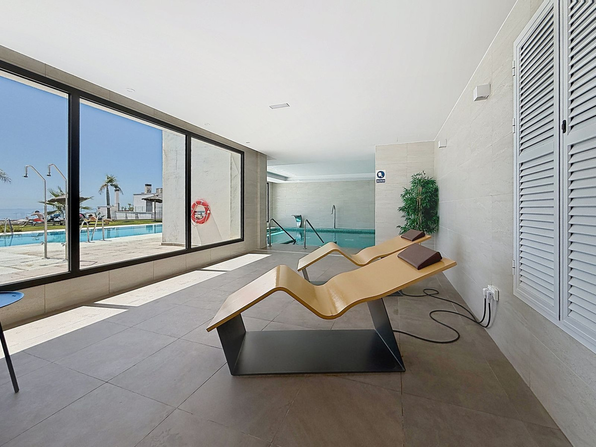 4 Bedroom Penthouse in La Alcaidesa - Photo 54