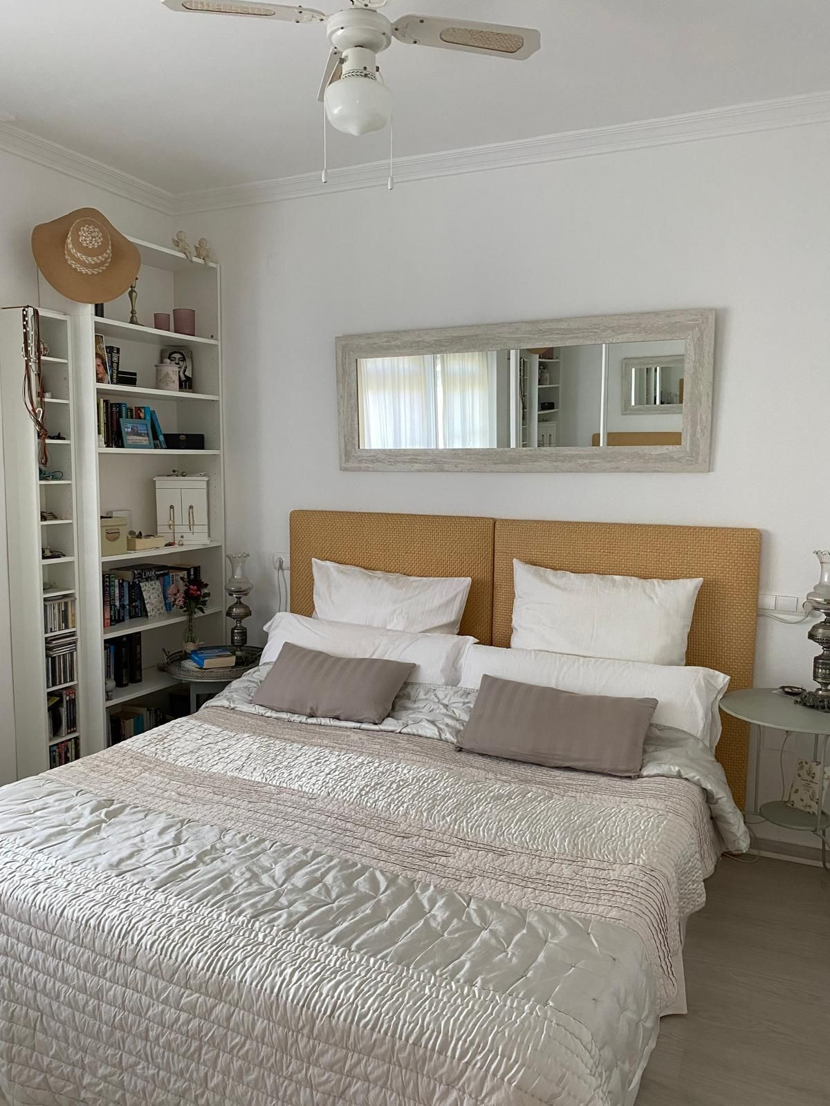 2 Bedroom Penthouse in Estepona - Photo 17