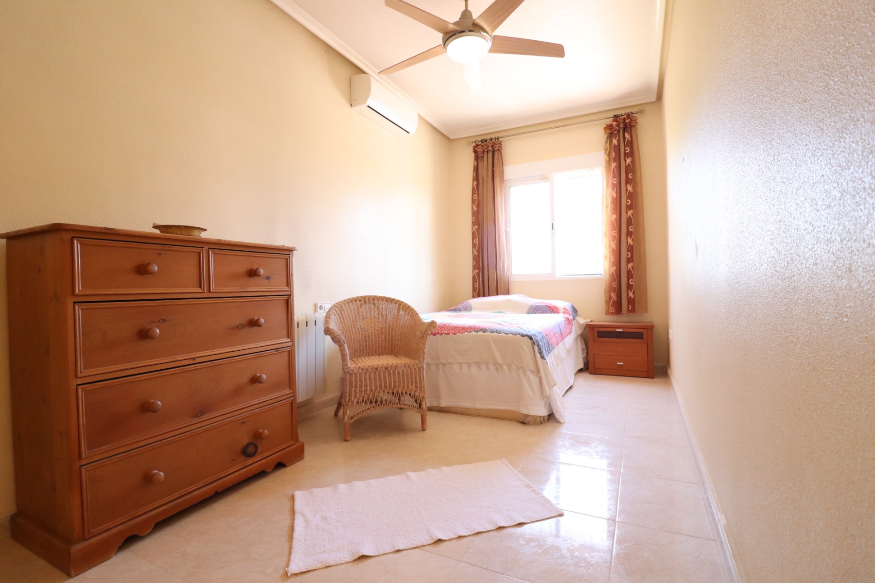 Moradia com 3 quartos com piscina em Alicante, Espanha – Foto 21