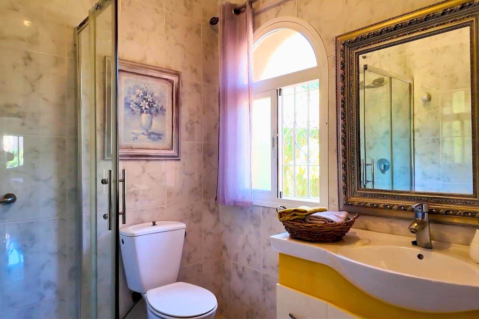 5 Bedroom Villa in Mijas - Photo 16