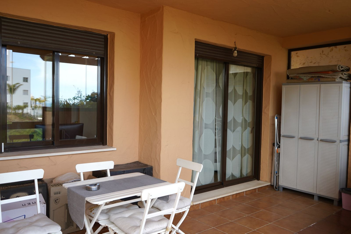 2 Bedroom Apartment in Mijas - Photo 4